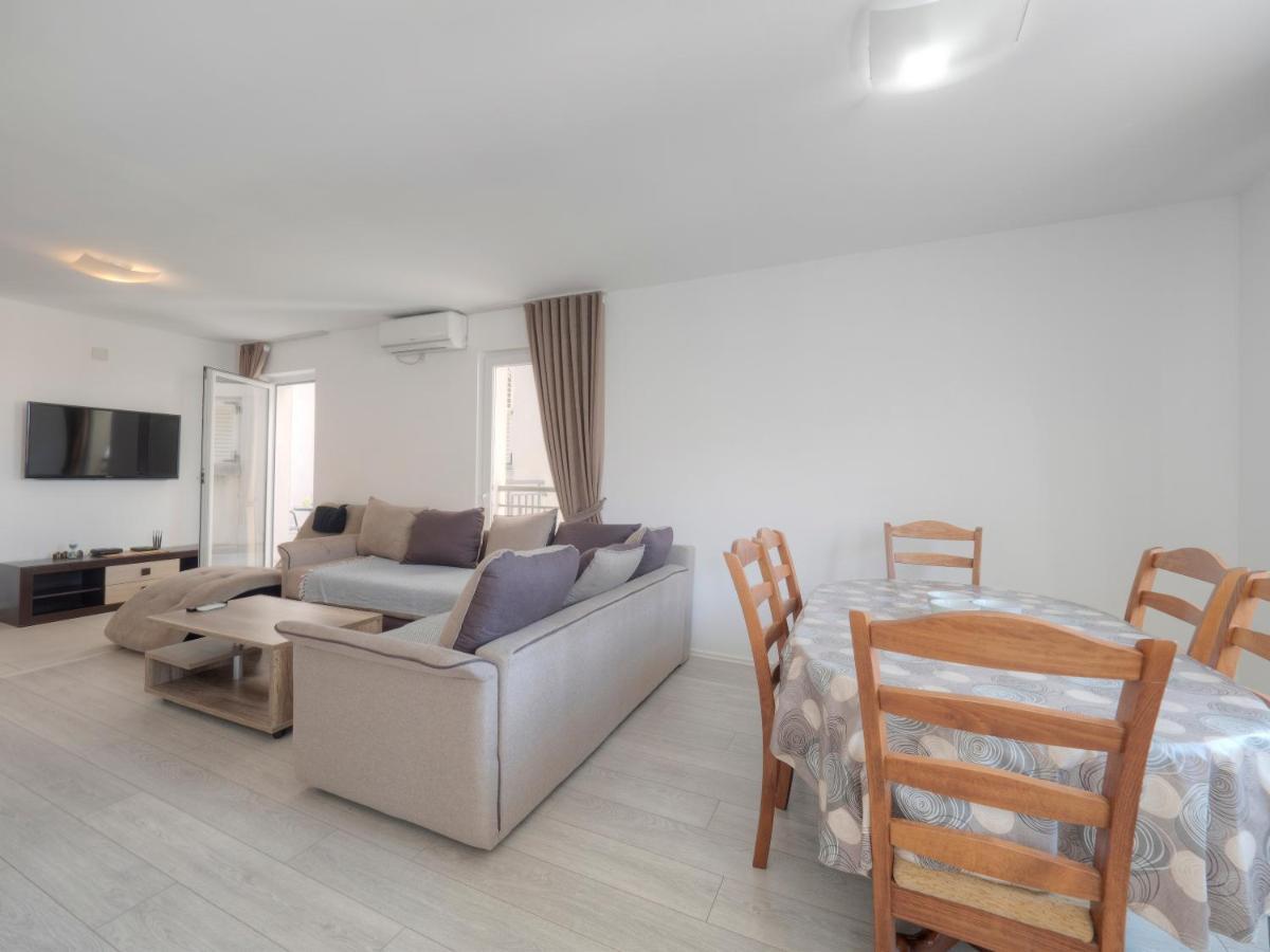 Family Three Bedroom Apartment Brando Budva Eksteriør bilde